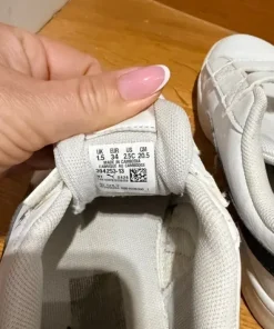 Białe sneakersy Puma 34