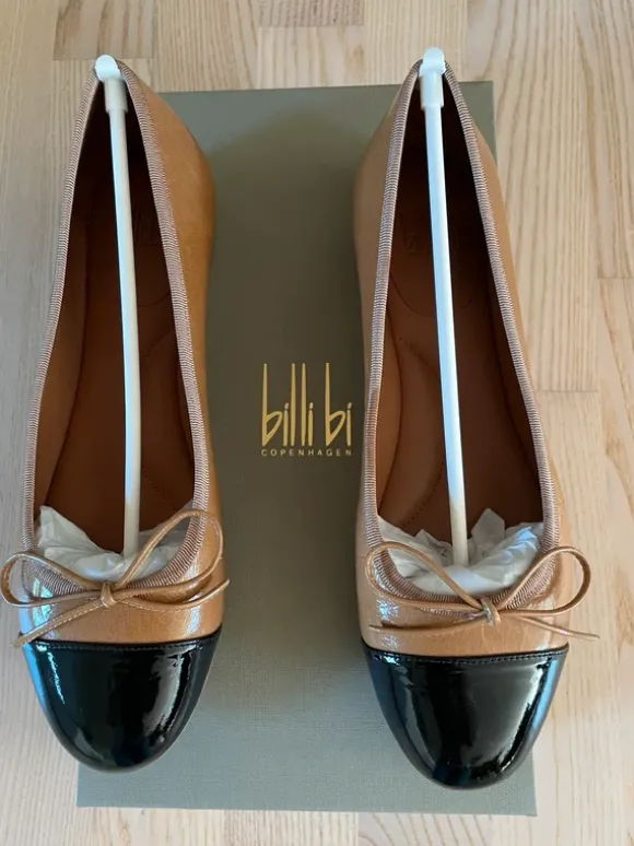Billi Bi ballerina sko str.37 helt nye ikke brugt brun med sort lak snude