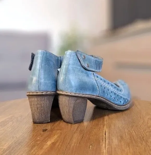 Błękitne ażurowe czółenka Rieker Antistress | Skóra | Rozmiar 36 (22,5 cm)