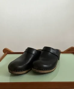Black Clogs