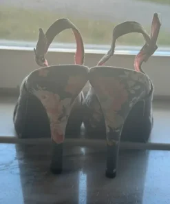 Blommiga klackar med slingback 🌸 Vintage/Y2K vibe | Strl 36