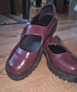 Bordowe polbuty