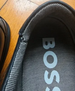 Boss buty ze skóry naturalnej