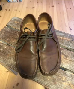 Brune læder clarks