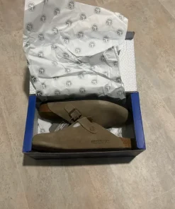 BS Boston Taupe