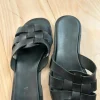 Bukela sandaler