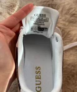 Buty damskie guess