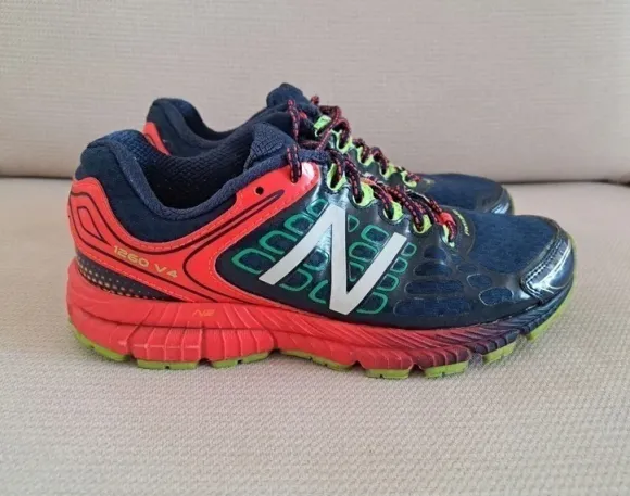 Buty do biegania kolorowe New Balance 1260 V4 40