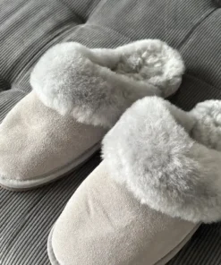 Buty do chodzenia po domu skórzane
