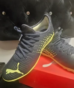 Buty do piłki Puma rozm. 42