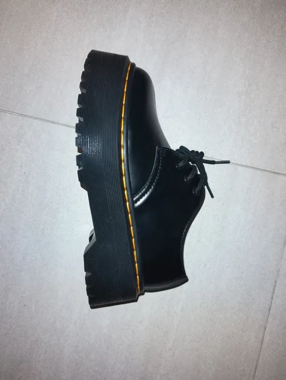 Buty Dr AirWair Martens czarne rozmiar 39