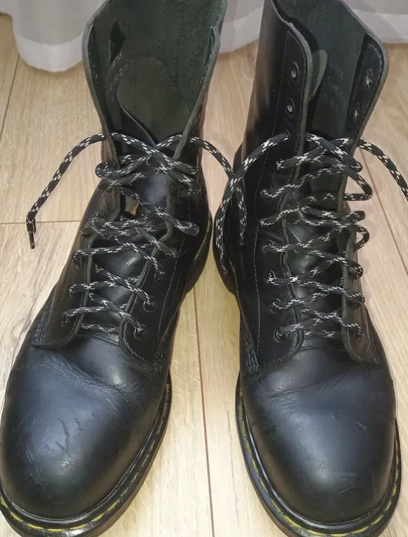 Buty Dr. Martens czarne roz. 43, wyższe 10 dziurek