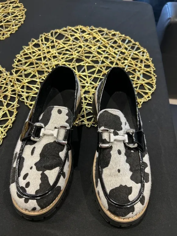 Buty efekt włosia