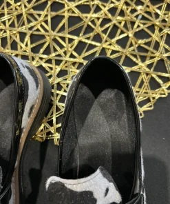 Buty efekt włosia
