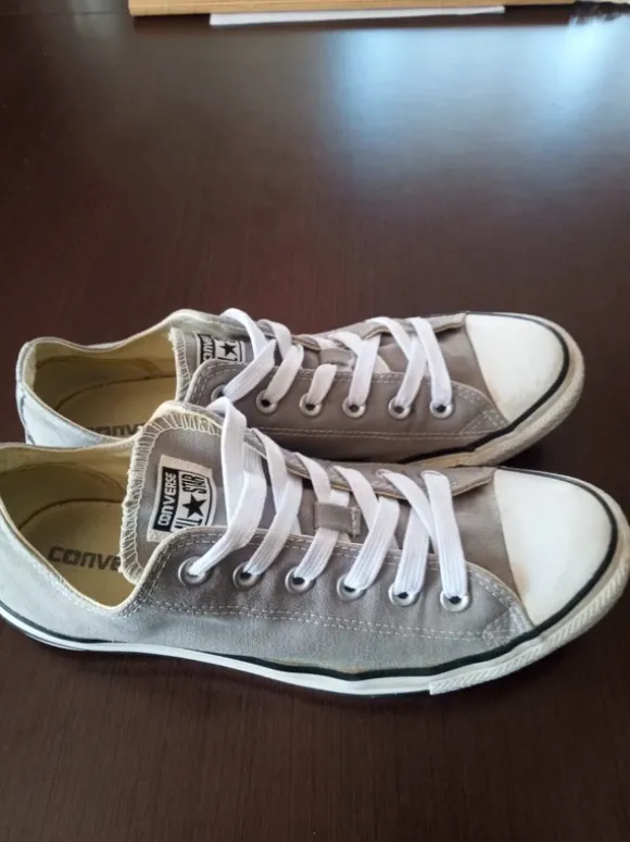 Buty firmy Converse szare rozmiar 41,5