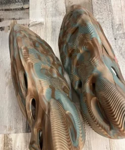 Buty Foam Rnner roz.9us swag drill