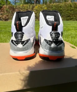 Buty koszykarskie Decathlon SS500 biało pomarańczowe rozmiar 40