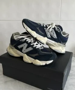 Buty New Balance 9060 roz 42 nowe