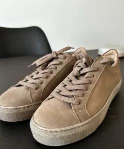 BYD Pris. Sneakers