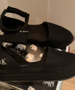 Calvin Klein platform sling