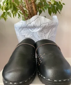 Chodaki black czarne rozmiar 41/42 - skóra naturalna - made in Sweden