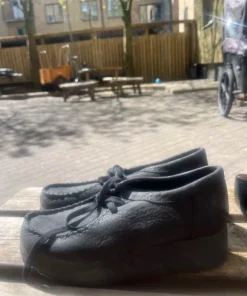 Clarks i mocka storlek 41
