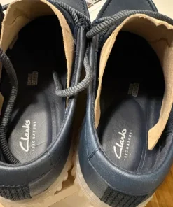 Clarks Torhill Lo Navy Leather – str. 46