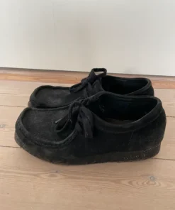 Clarks Wallabe