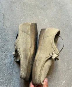 Clarks Wallabee Suede