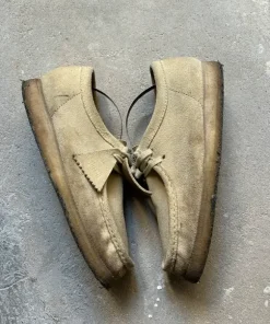 Clarks Wallabee Suede
