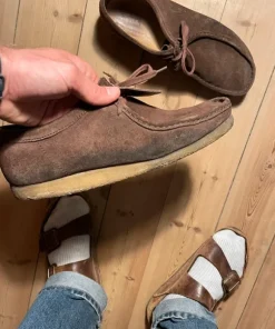 Clarks Wallabees