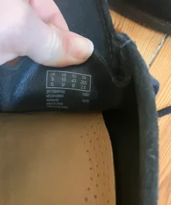 Clarks Wallabees str 43 sort ruskind