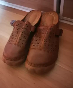 Clogs sandaler storlek 38