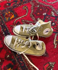 Converse