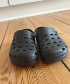 Crocks