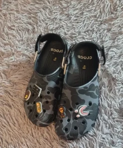 Crocsy bape