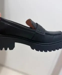Czarne buty r.38