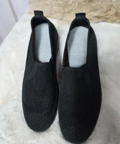 Czarne buty slip-on damskie, przewiewne tenisówki materiałowe, lekkie sneakersy, rozmiar 38