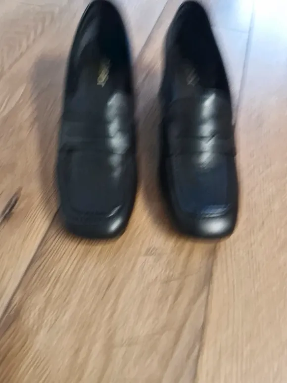 Czółenka damskie Gabor