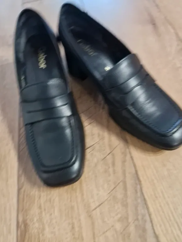 Czółenka damskie Gabor