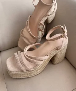 DeeZee sandały na koturnie obcasie espadryl beżowe paski sandals espadriles beige pumps wedges