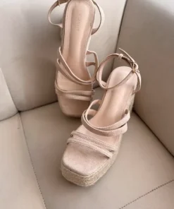 DeeZee sandały na koturnie obcasie espadryl beżowe paski sandals espadriles beige pumps wedges