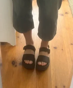 Doc Martens Sandaler