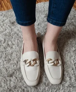 Eleganckie mokasyny z łańcuchem 42