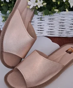 Eleganckie pantofle damskie, rozmiar 38, skóra