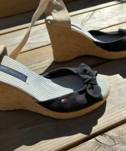 Espadrillos med kilklack đź’™