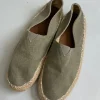 Espadryle Pier One - buty letnie wsuwane