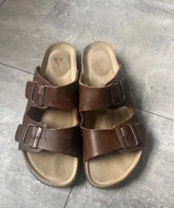 Fake birckenstocks