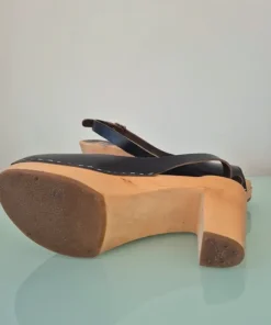 Fin træskosandal