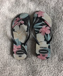 Flip flops